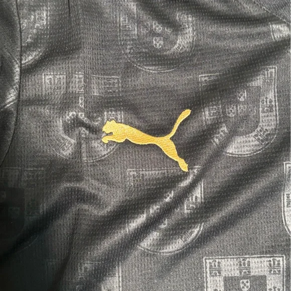 New Puma 26 Portugal Black Special Edition Jersey - Mens Small - Picture 6 of 8